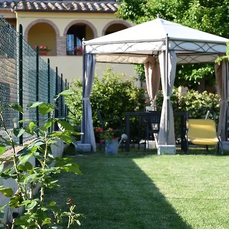 Apartment La Piccola Loggia